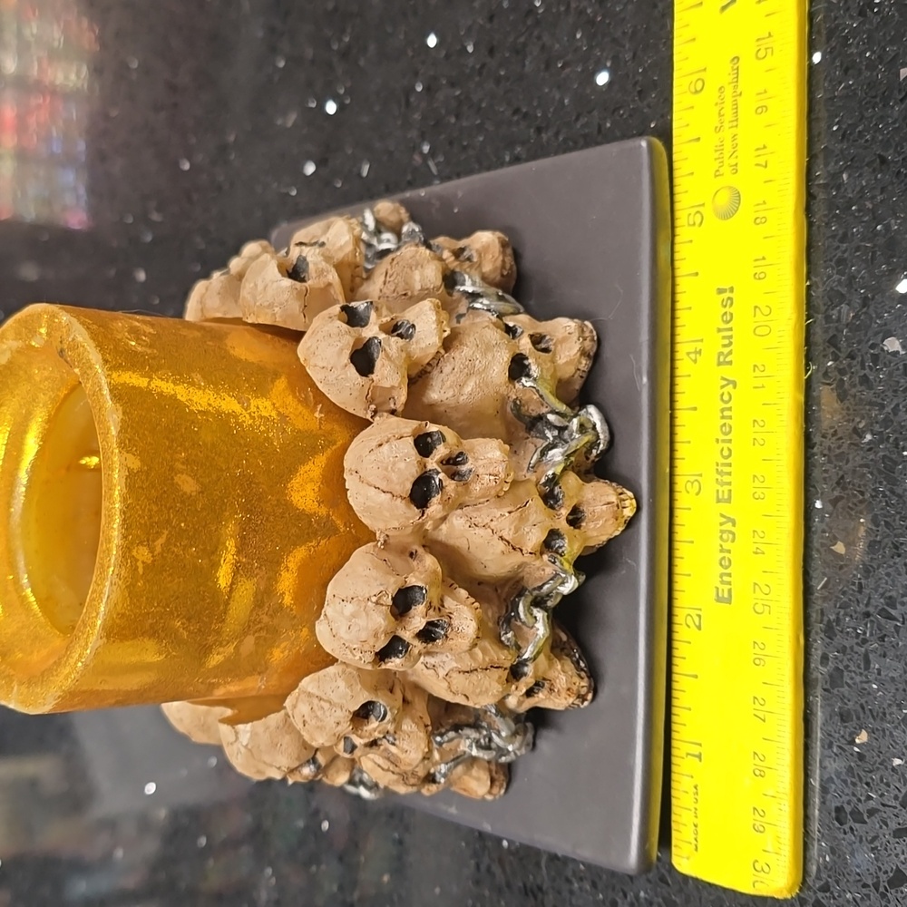 HOST PICK.Vintage Resin Skull Candle Holders with Chains & Ceramic 5 1/2" Plates - Picture 2 of 7